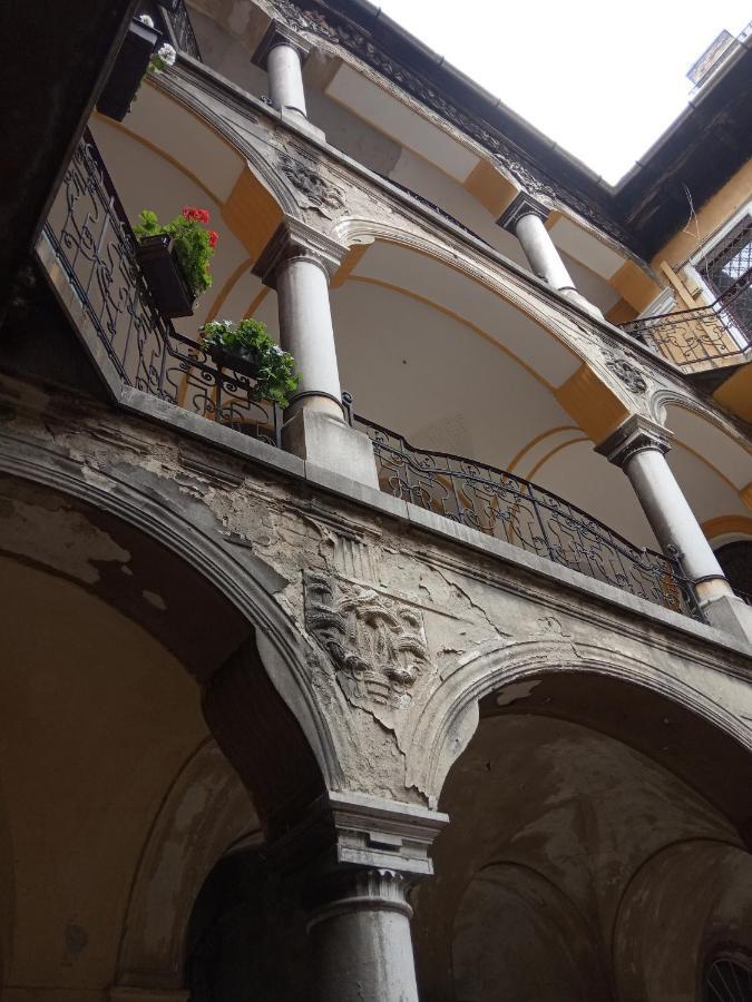 Jolie Apartment In Historical Center Budapeşte Dış mekan fotoğraf